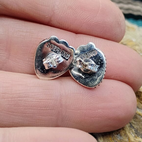 Pink Conch Shell Heart Earrings Sterling Silver Studs Native Southwest Style - Picture 4 of 5